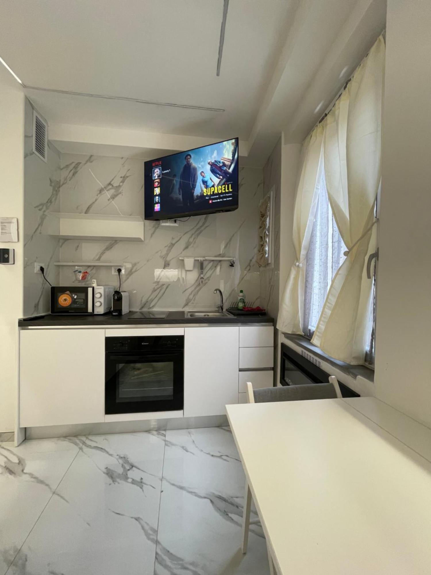 Appartamento Luxury 5 Al Duomo Di Parma Esterno foto